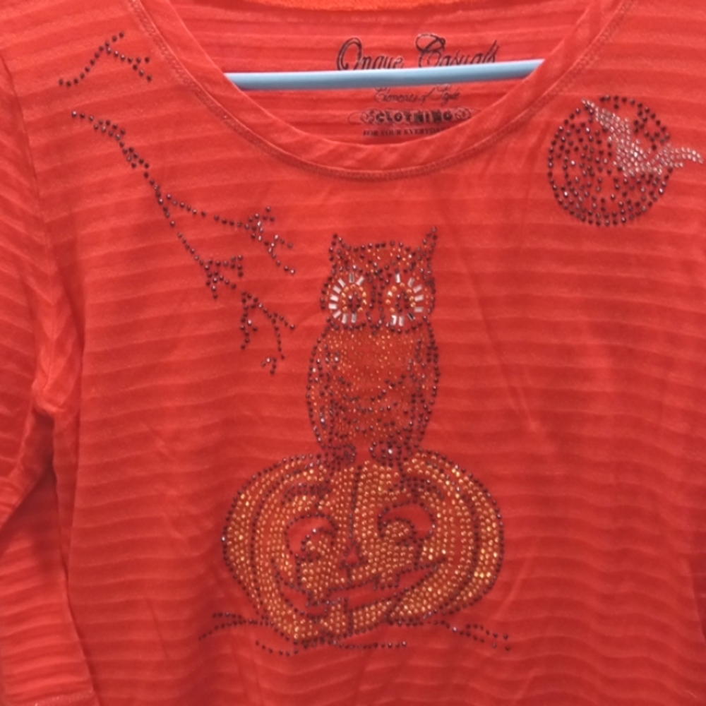 Onque Casuals Size Med Embellished  OWL & PUMPKIN